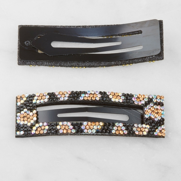 Large Pearl Hair Clips: (2 pairs large hair clips) - Picture 4 of 7